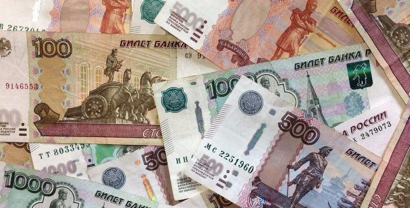 Возвращение в двадцатку: рубль стал чуть более привлекательным